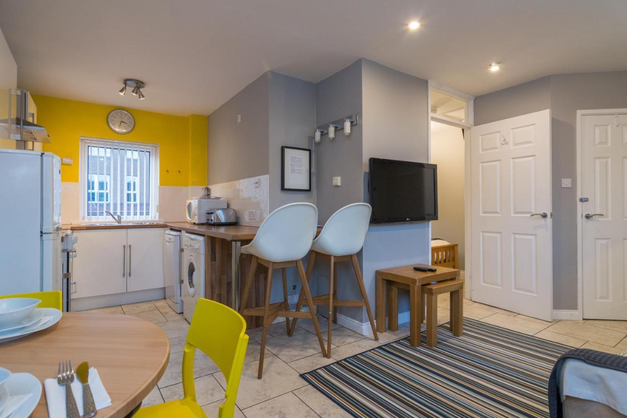 Central Belfast Apartments, Salisbury מראה חיצוני תמונה