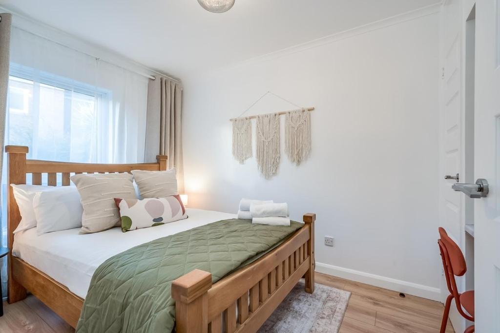 Central Belfast Apartments, Salisbury מראה חיצוני תמונה